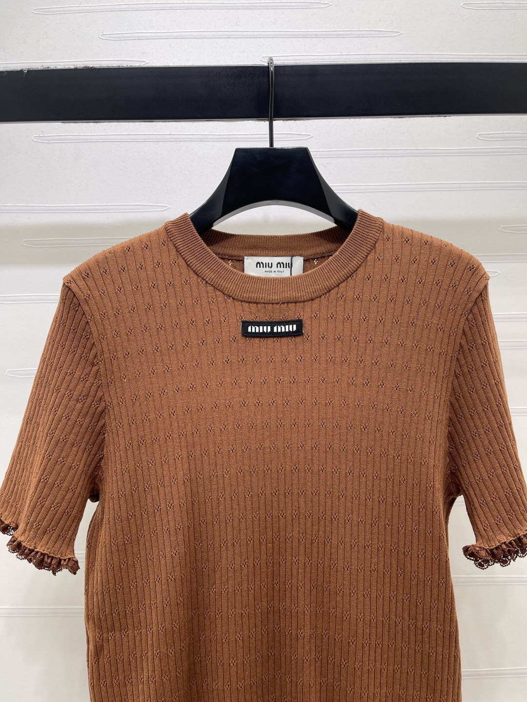 Women's short sleeves